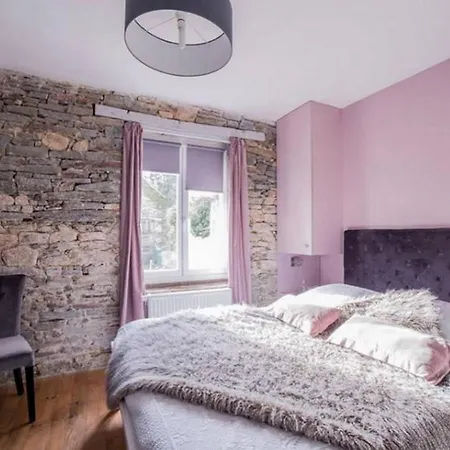 Bed & Breakfast Chambres D'hotes - Au Domaine Des Camelias